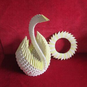 3D Origami Swan, Vintage, White & Yellow, Centerpiece